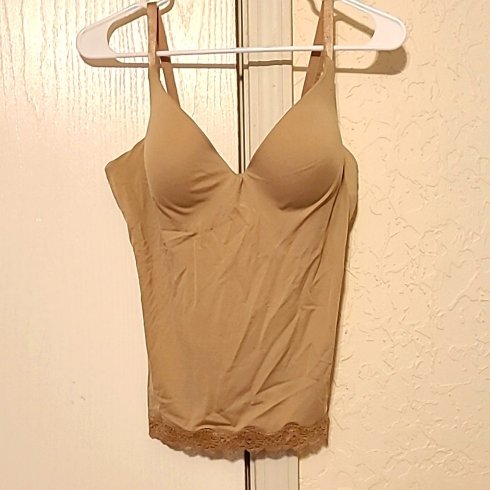 Shaper tank 34 C Maidenform sweet nothings